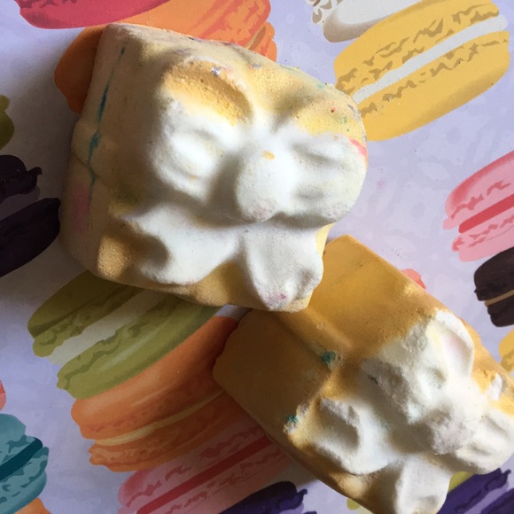 FREE w$25 purchase! Lush Golden Wonder Bomb new! - Picture 8 of 8